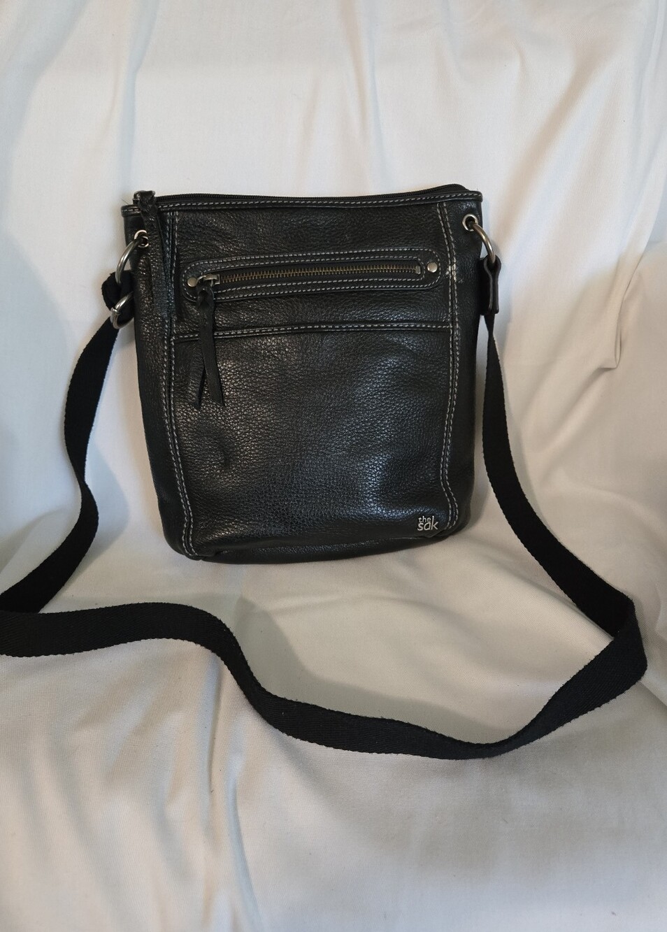 the Sak Women's Black Pebble Leather Crossbody Bag